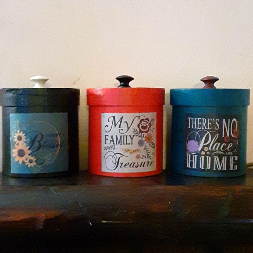 Decorative containers filled with potpourri